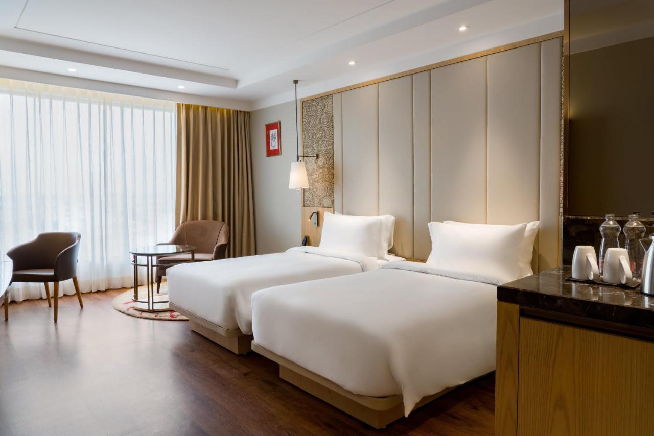 Radisson Bhopal Otel Dış mekan fotoğraf