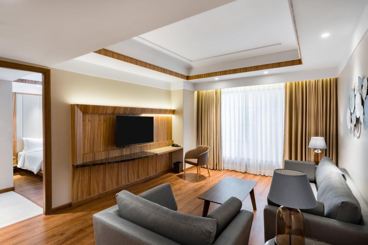Radisson Bhopal Otel Dış mekan fotoğraf
