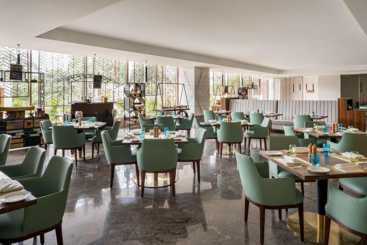 Radisson Bhopal Otel Dış mekan fotoğraf