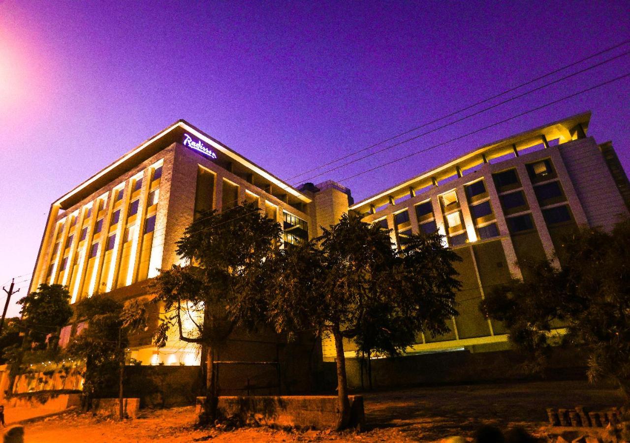 Radisson Bhopal Otel Dış mekan fotoğraf