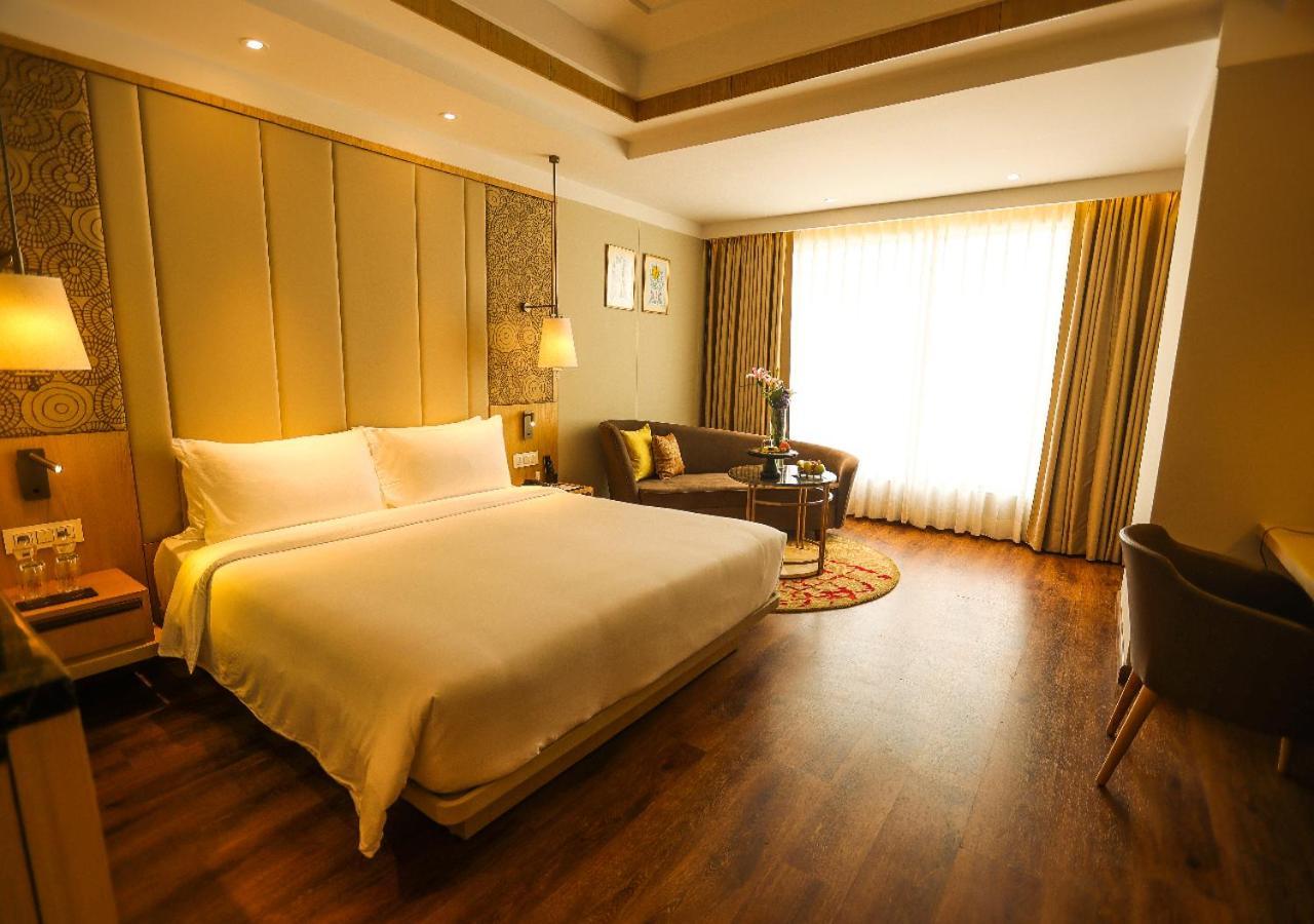 Radisson Bhopal Otel Dış mekan fotoğraf