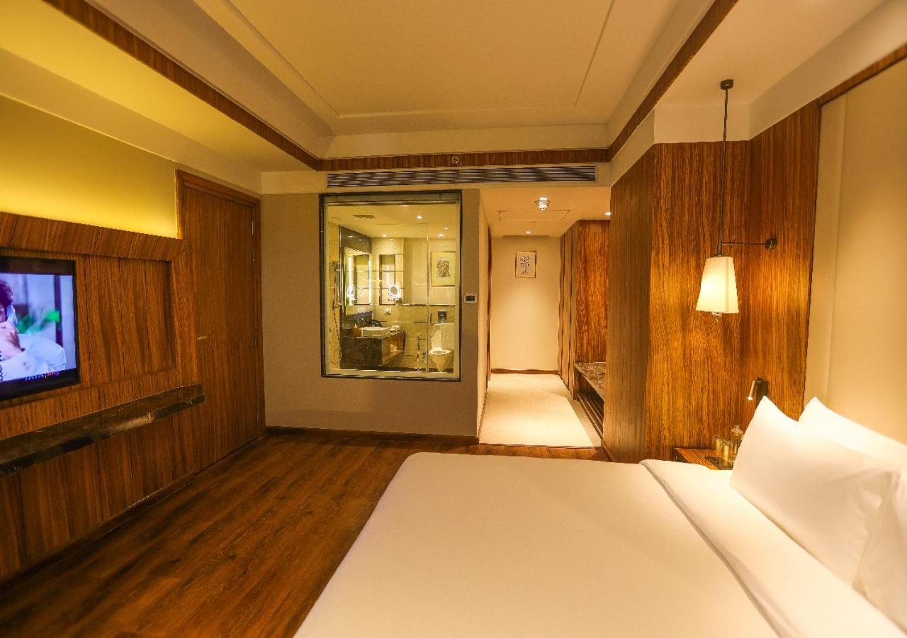Radisson Bhopal Otel Dış mekan fotoğraf