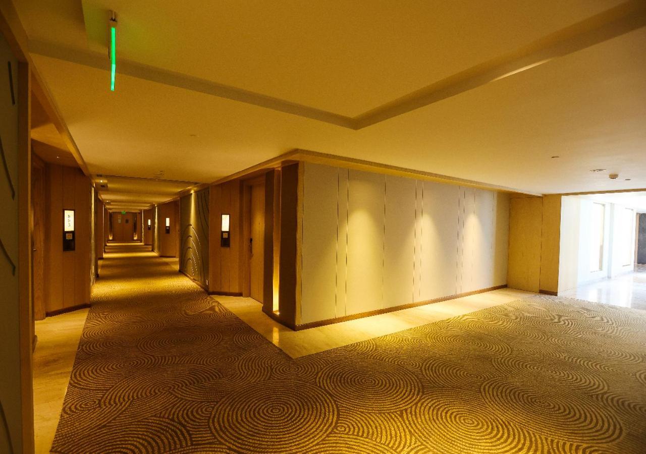 Radisson Bhopal Otel Dış mekan fotoğraf