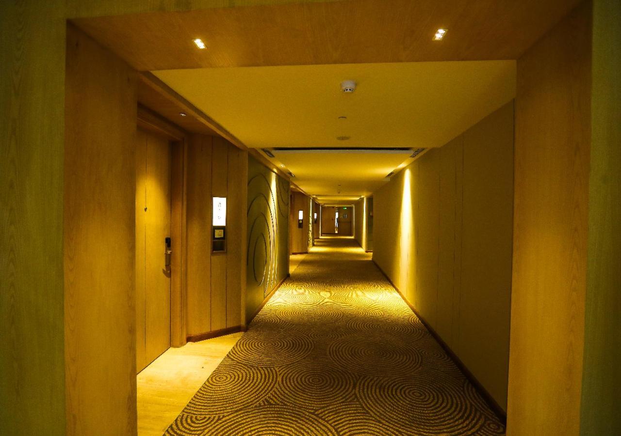 Radisson Bhopal Otel Dış mekan fotoğraf