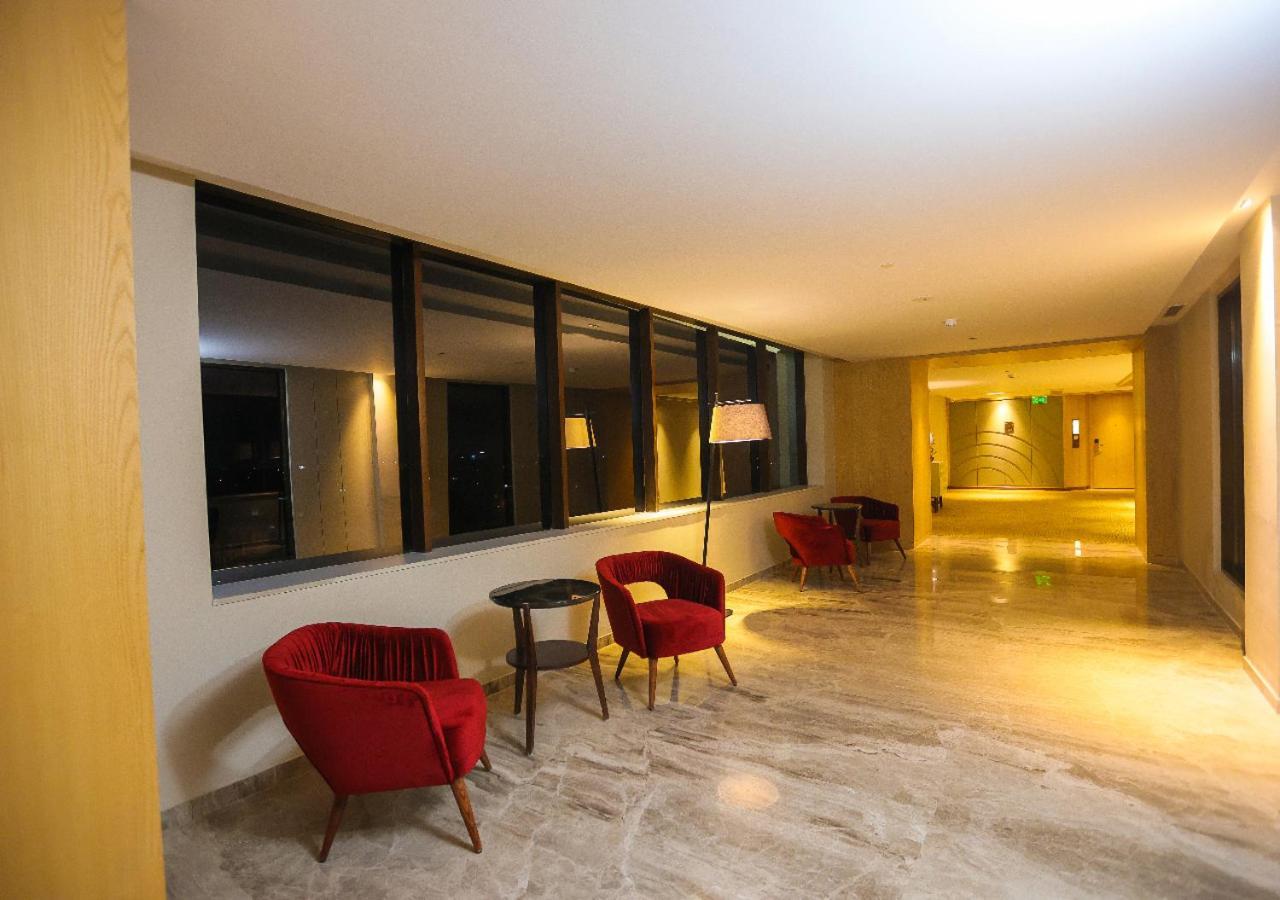 Radisson Bhopal Otel Dış mekan fotoğraf