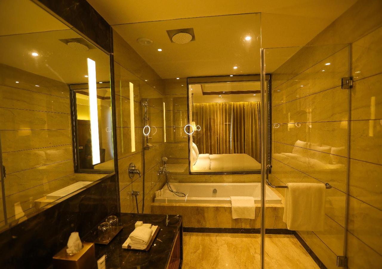 Radisson Bhopal Otel Dış mekan fotoğraf