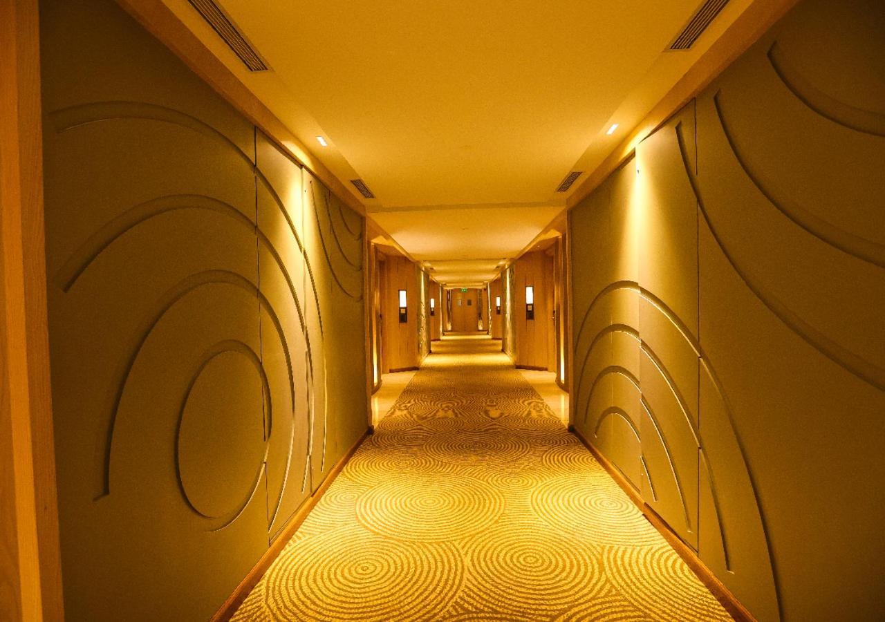 Radisson Bhopal Otel Dış mekan fotoğraf