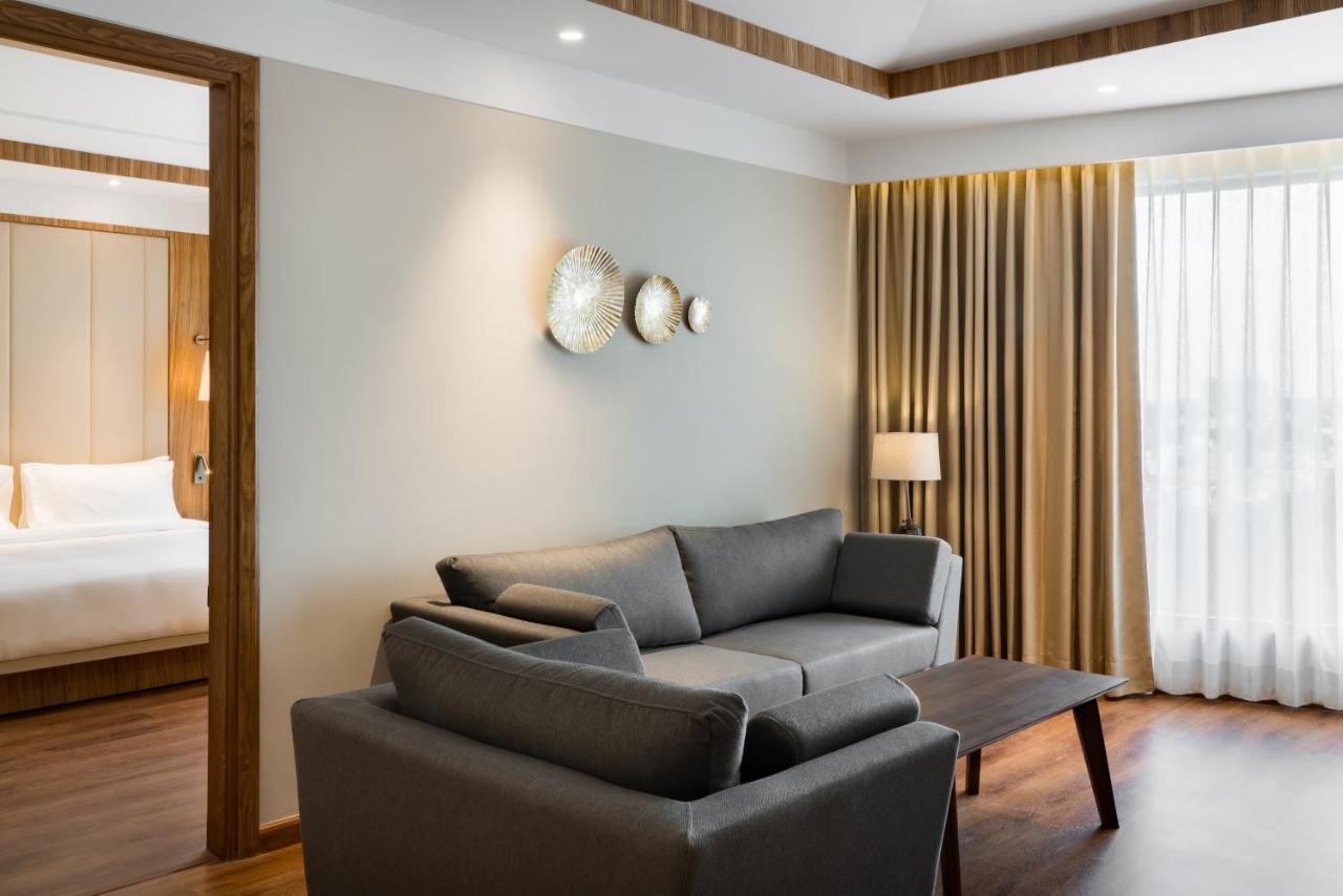 Radisson Bhopal Otel Dış mekan fotoğraf